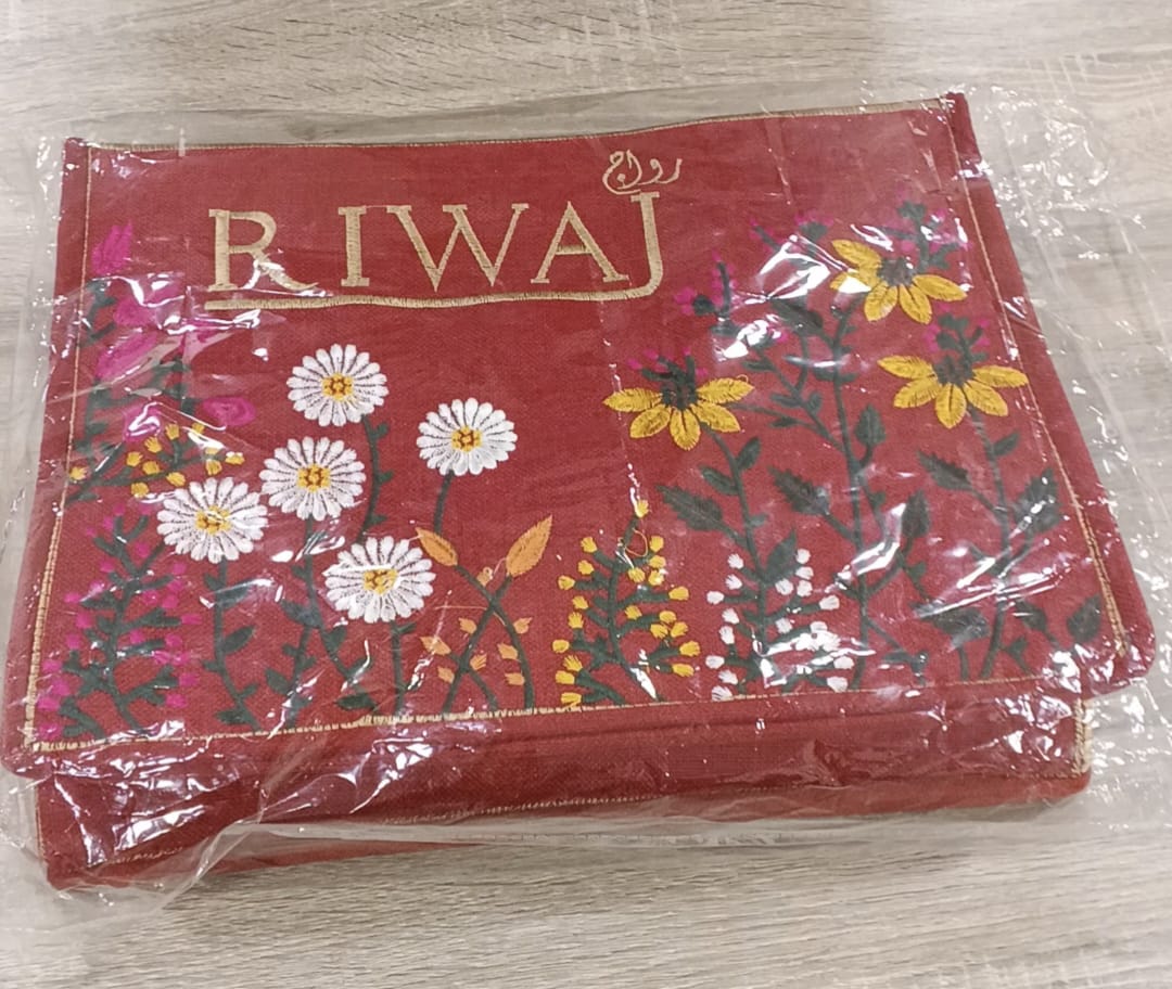RIWAJ Floral Design Ladies Purse – Elegant Hand Carry!